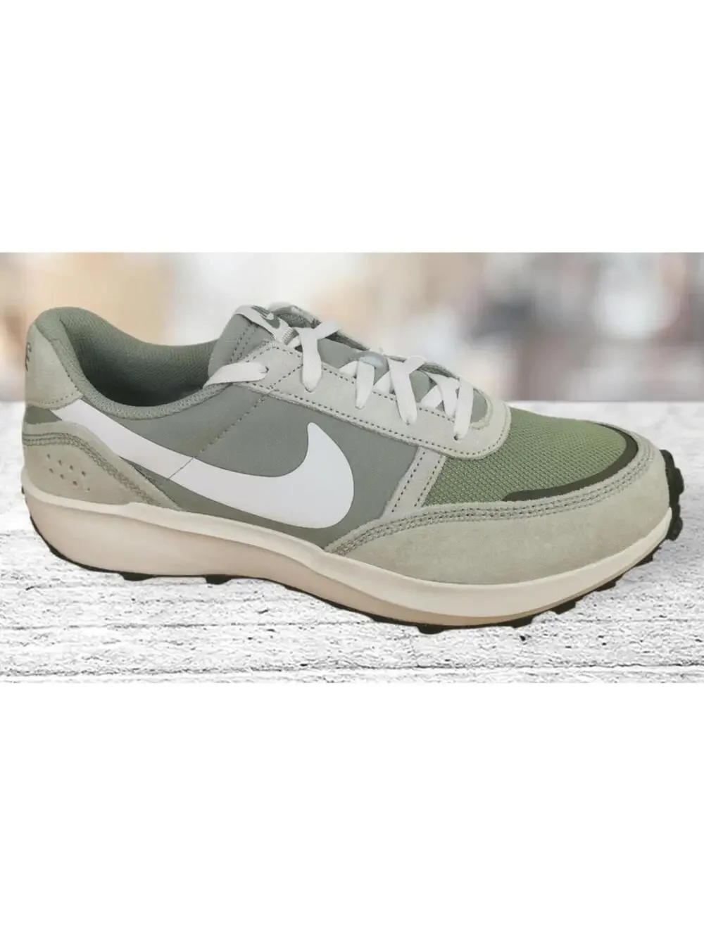 Nike Waffle Nav Size 10 Men’s Jade Horizon Sail-Oil Green FJ4195-300 New
